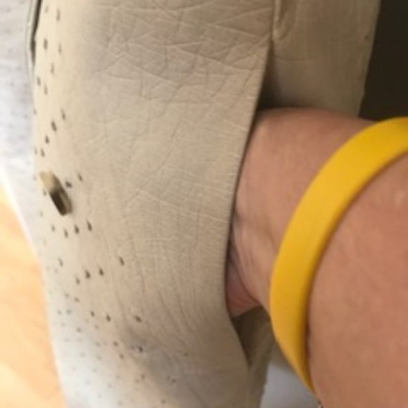 Gucci Albino Suede with Ostrich Cut Detail Coat - Picture 9 of 16